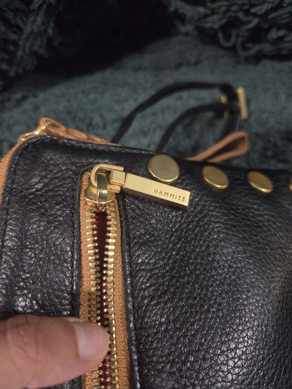 Hammitt Nash Small Crossbody Clutch Wristlet- Limited Release Dead Stock - Picture 8 of 10